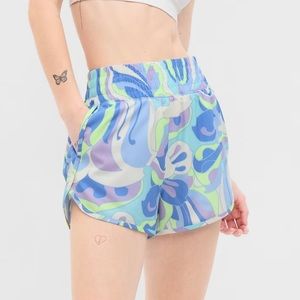 Gap Fit Run Around Short, Size Small